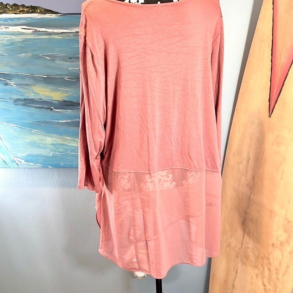 Wynne Layers, Beautiful Soft Mauve Blouse, Fun, Funky and Fabulous! Size 1X - Picture 9 of 12